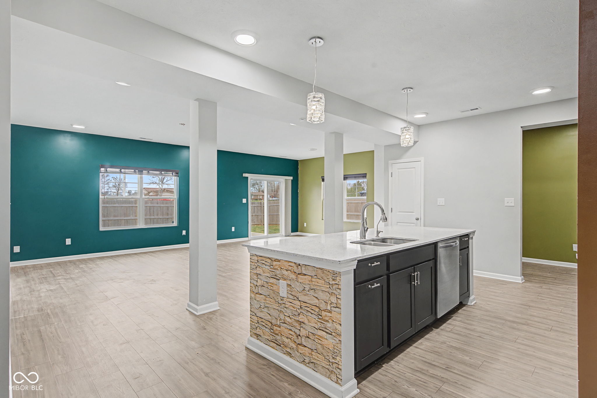379 Oakswept Way