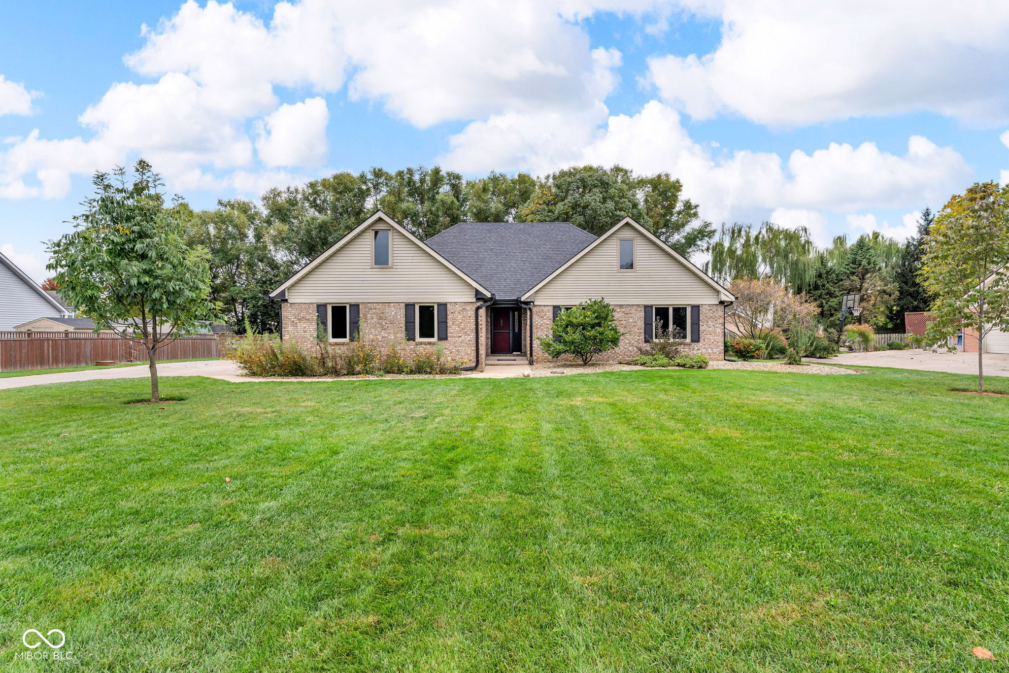 10577 E County Road 600 N