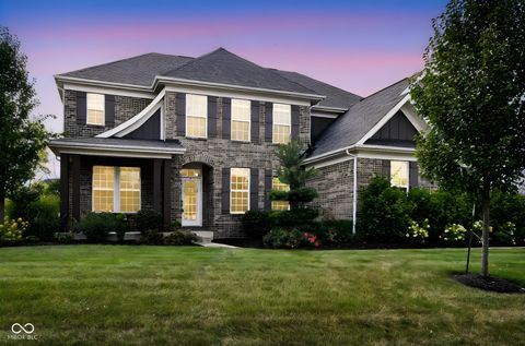 Photo of 14404 Trahan Drive, Carmel, IN 46074 (MLS # 22059397)