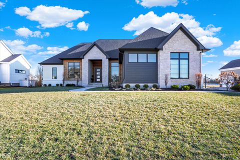 Photo of 8115 Hanley Lane, Zionsville, IN 46077 (MLS # 22079146)