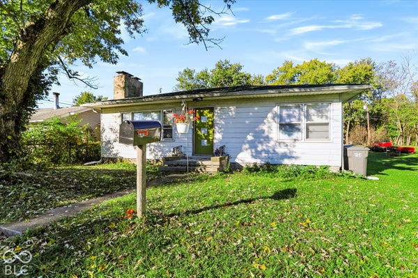 2613 LOUISE ST, ANDERSON, IN 46016 - Image 21d10ee2b3b93b0b291ee7fe70a6749b/2715365702