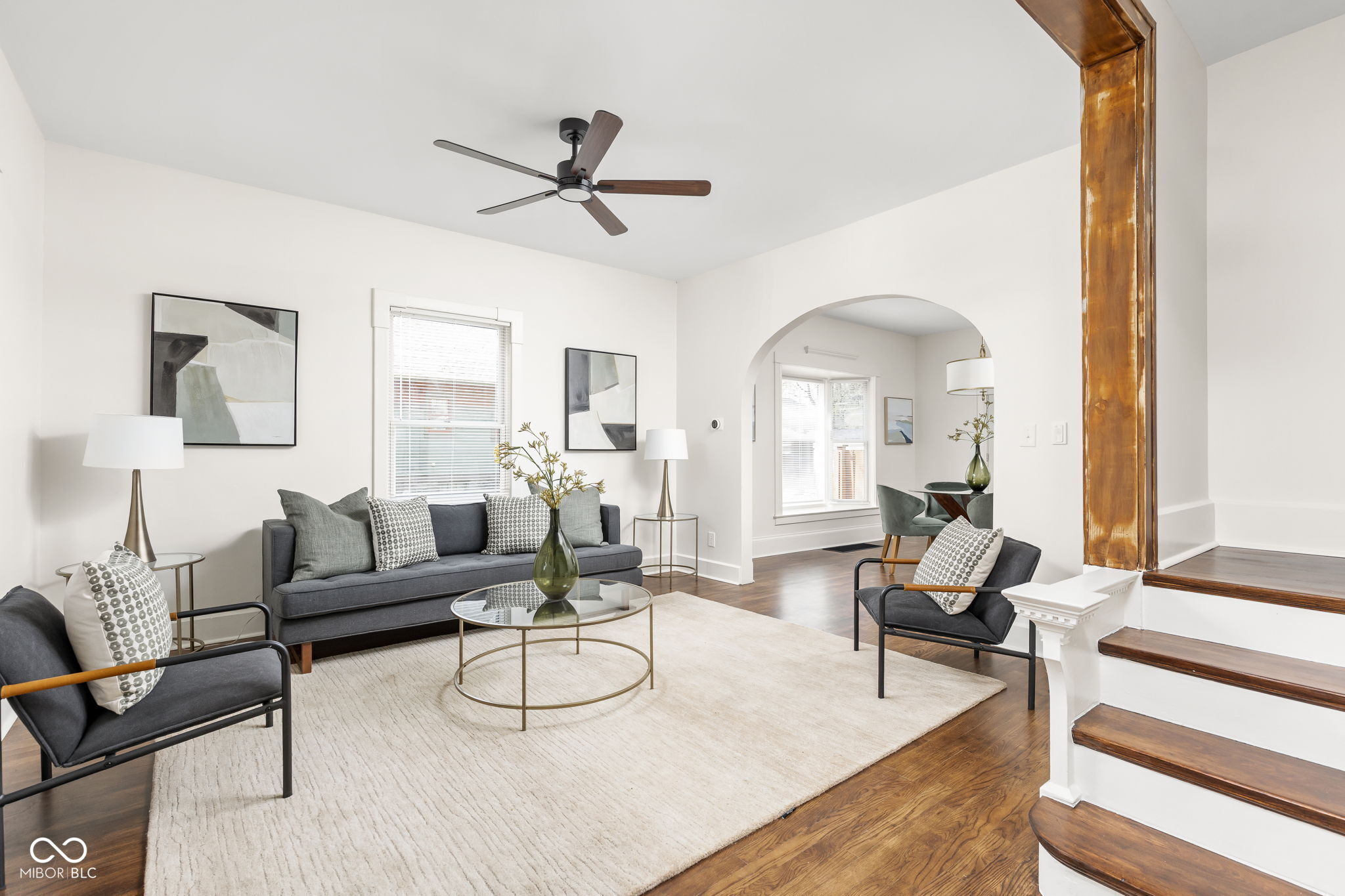 4062 Rookwood Avenue