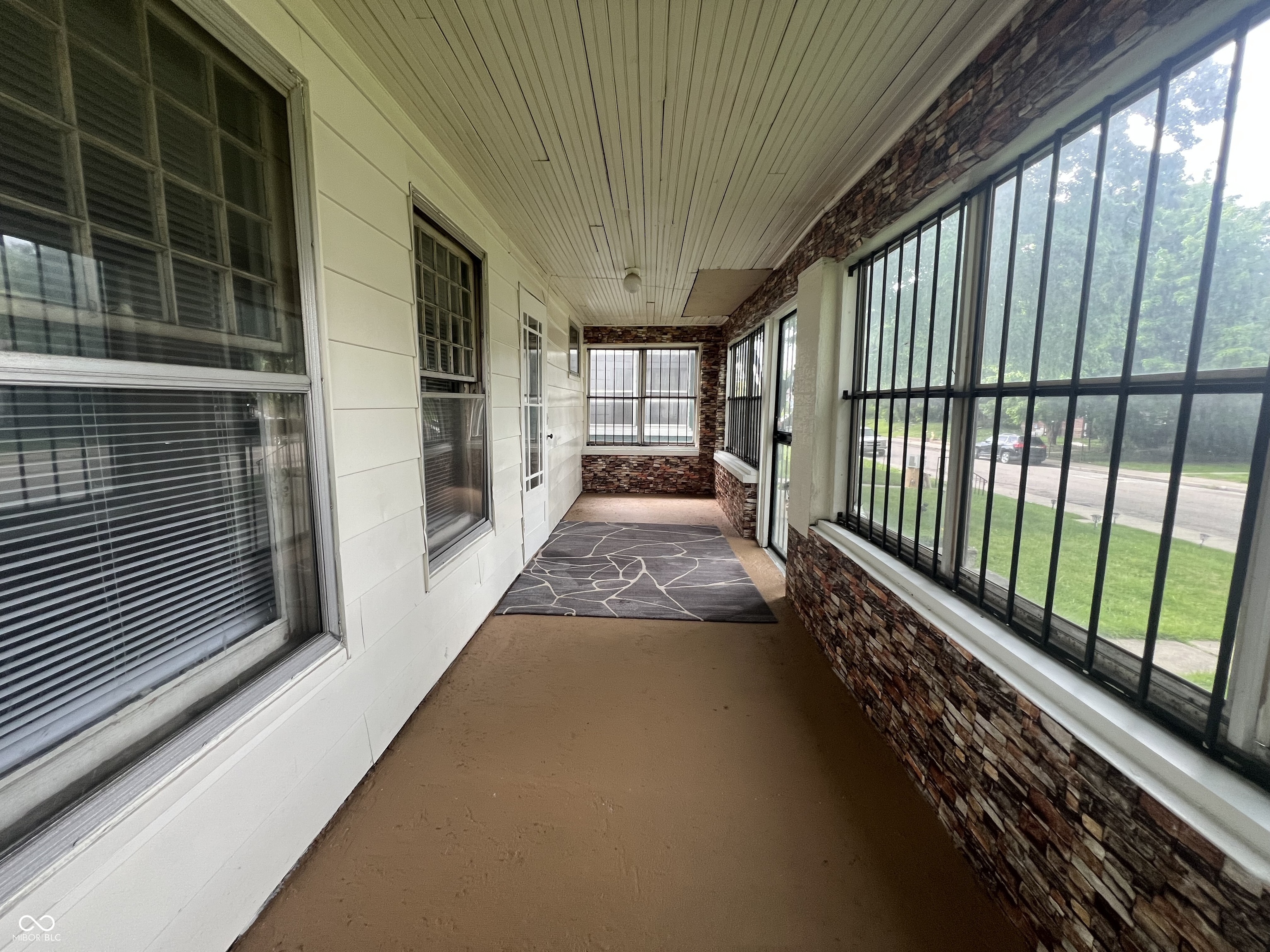 1137 W 34th Street