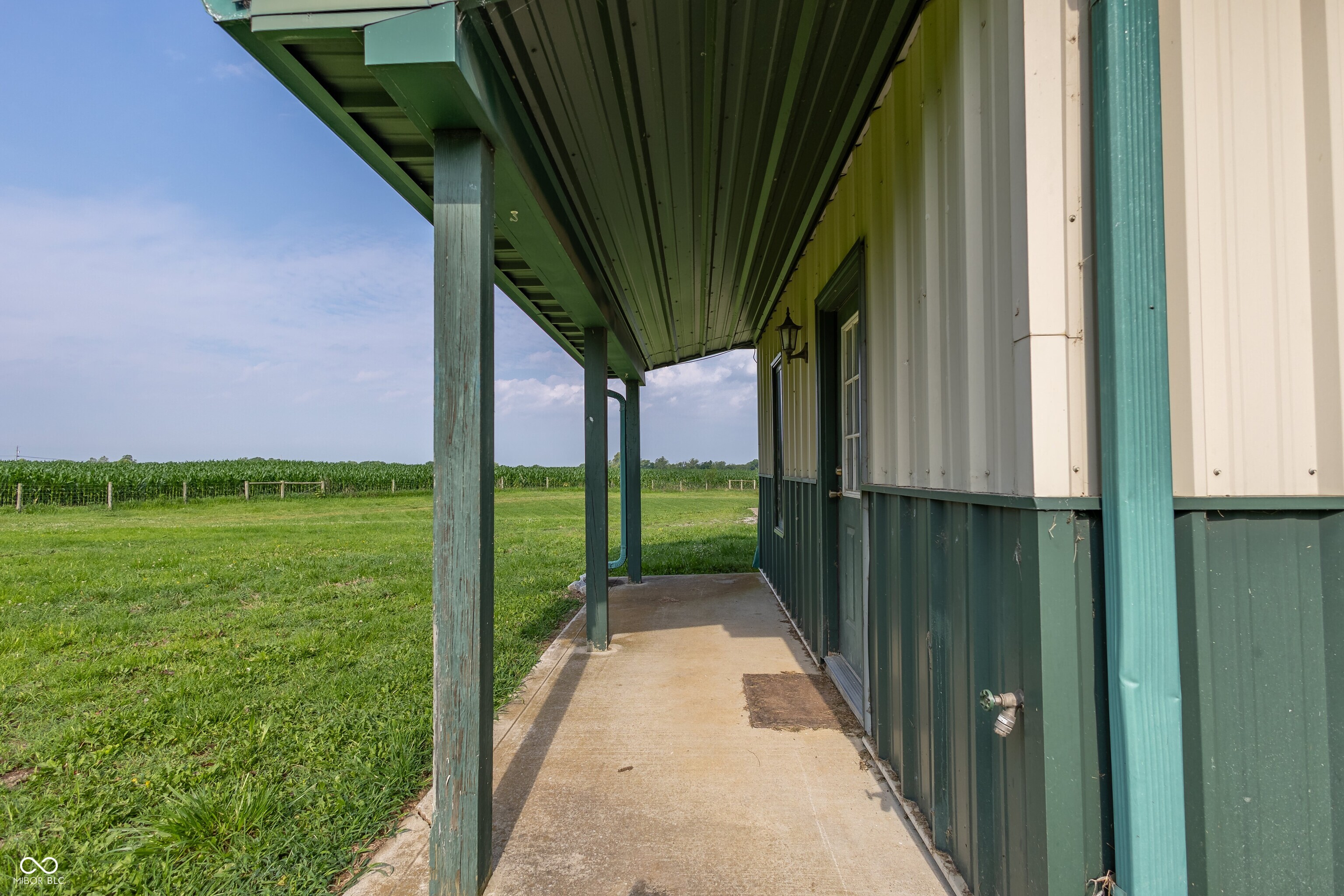 8000 New Harmony Road