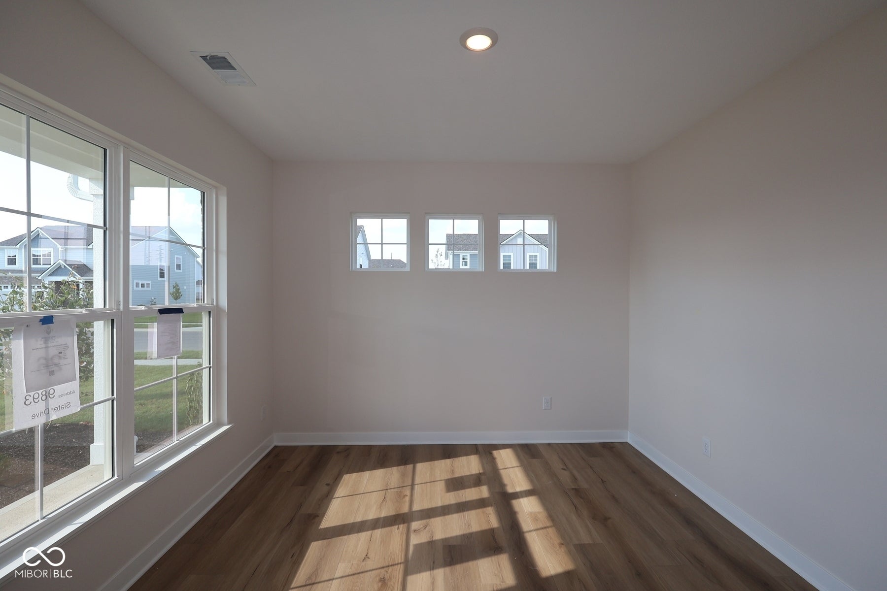 9893 Slater Drive
