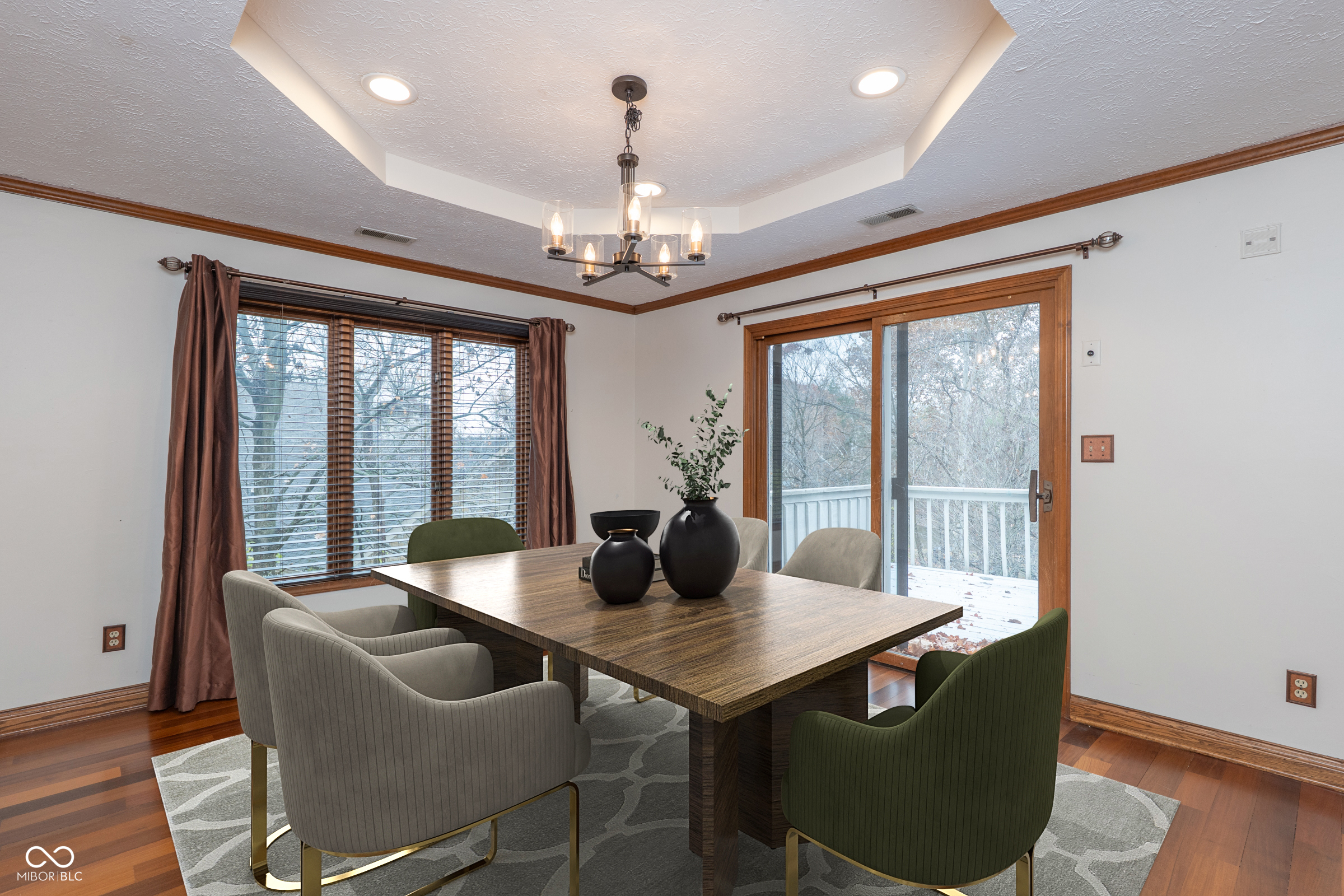 8649 Bay Colony Drive