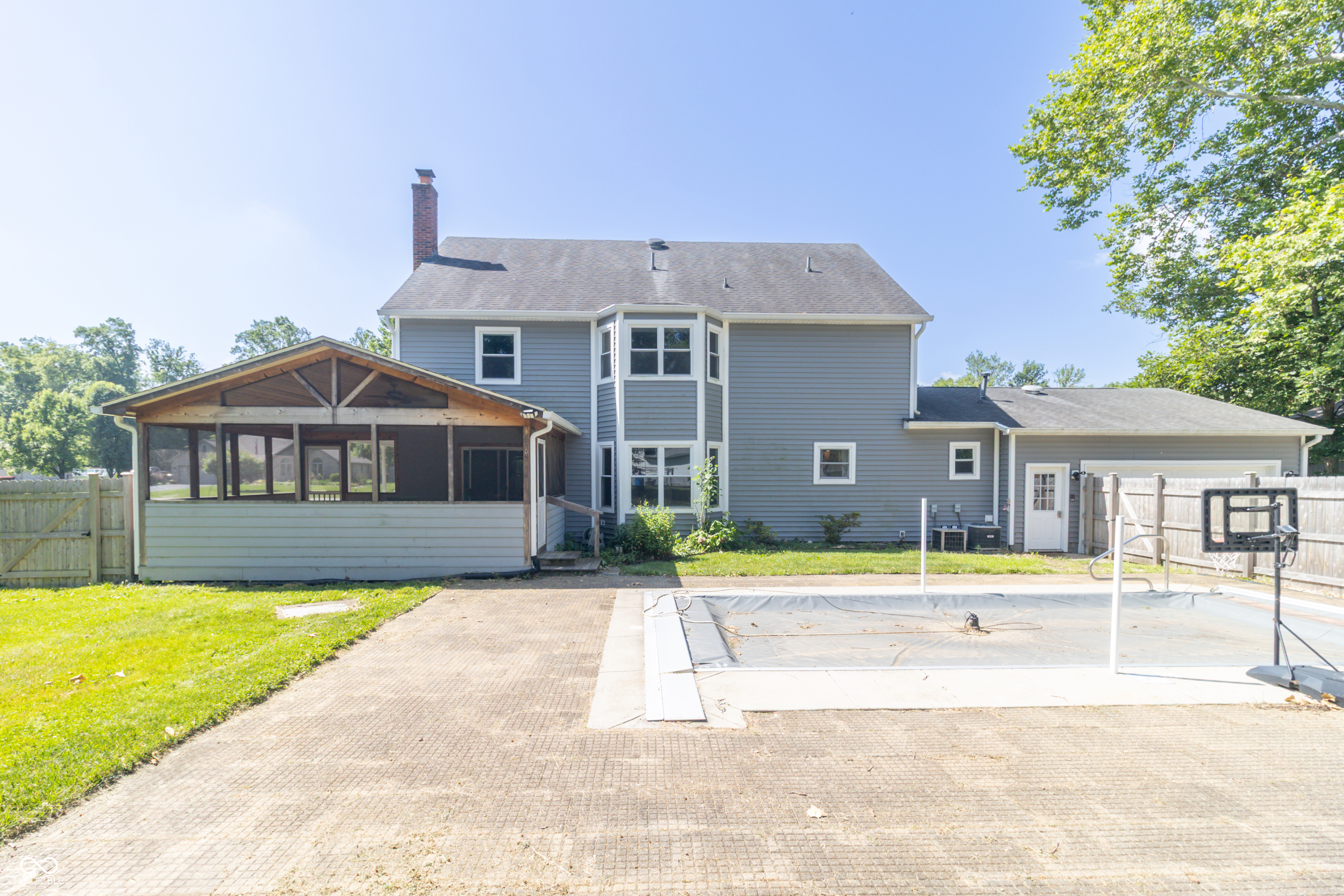 7372 Deerfield Drive