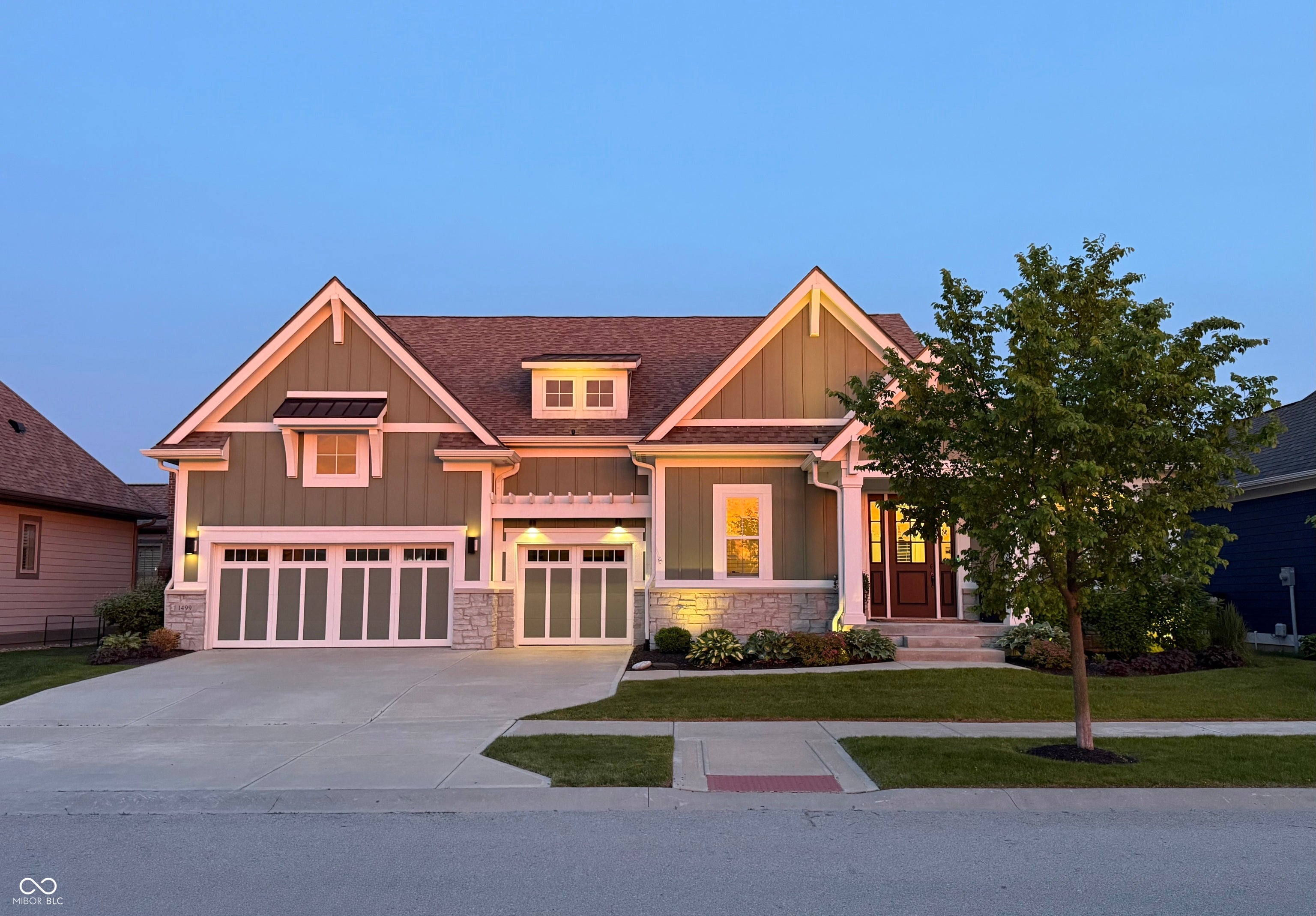 1499 Avondale Drive