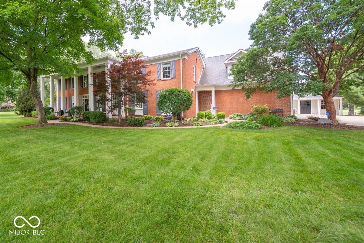 138 Ulen Boulevard