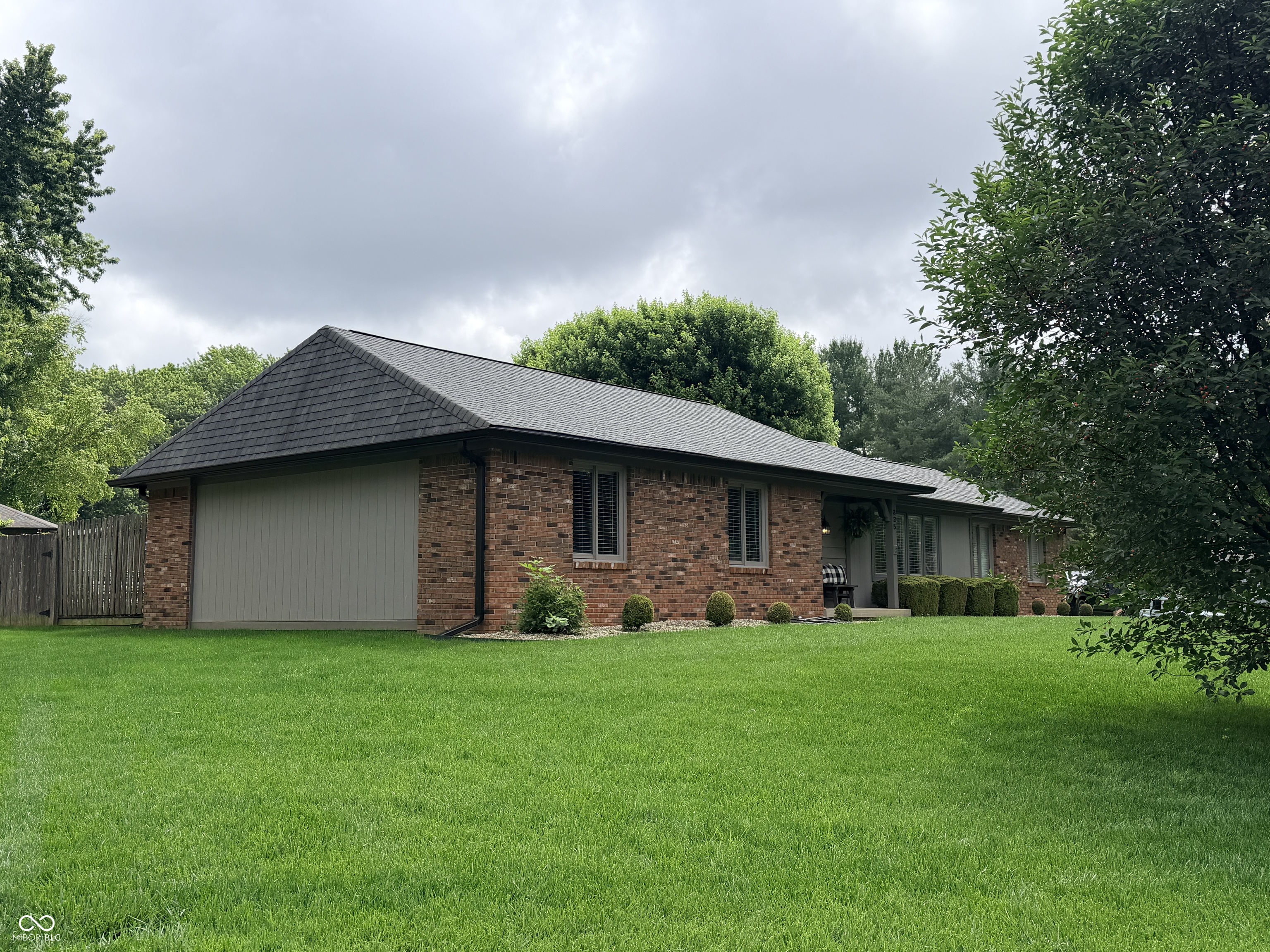 325 Rolling Trails Road