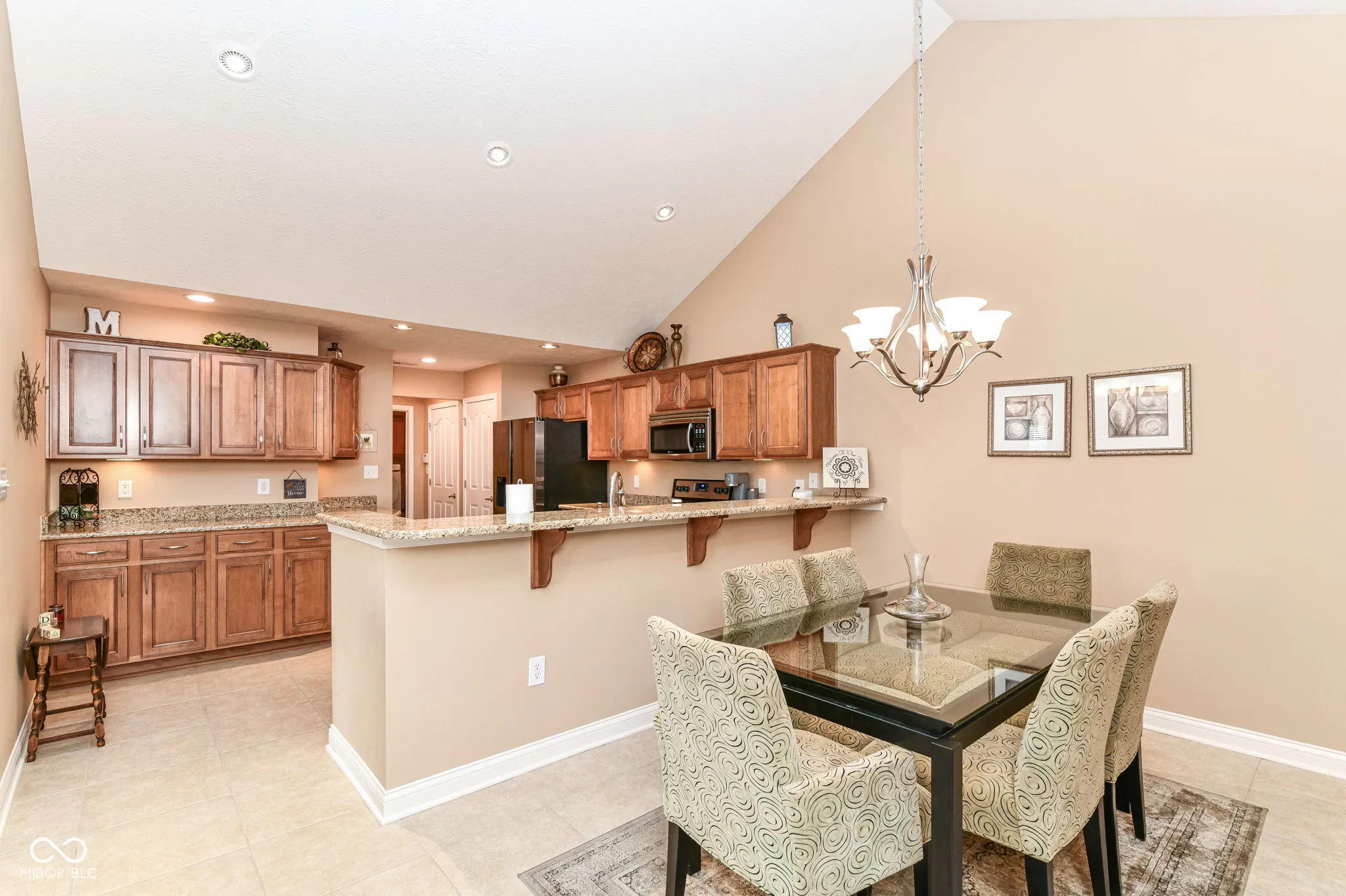 McCordsville, Indiana 46055, United States, 2 Bedrooms Bedrooms, ,2 BathroomsBathrooms,Residential,Active,143883