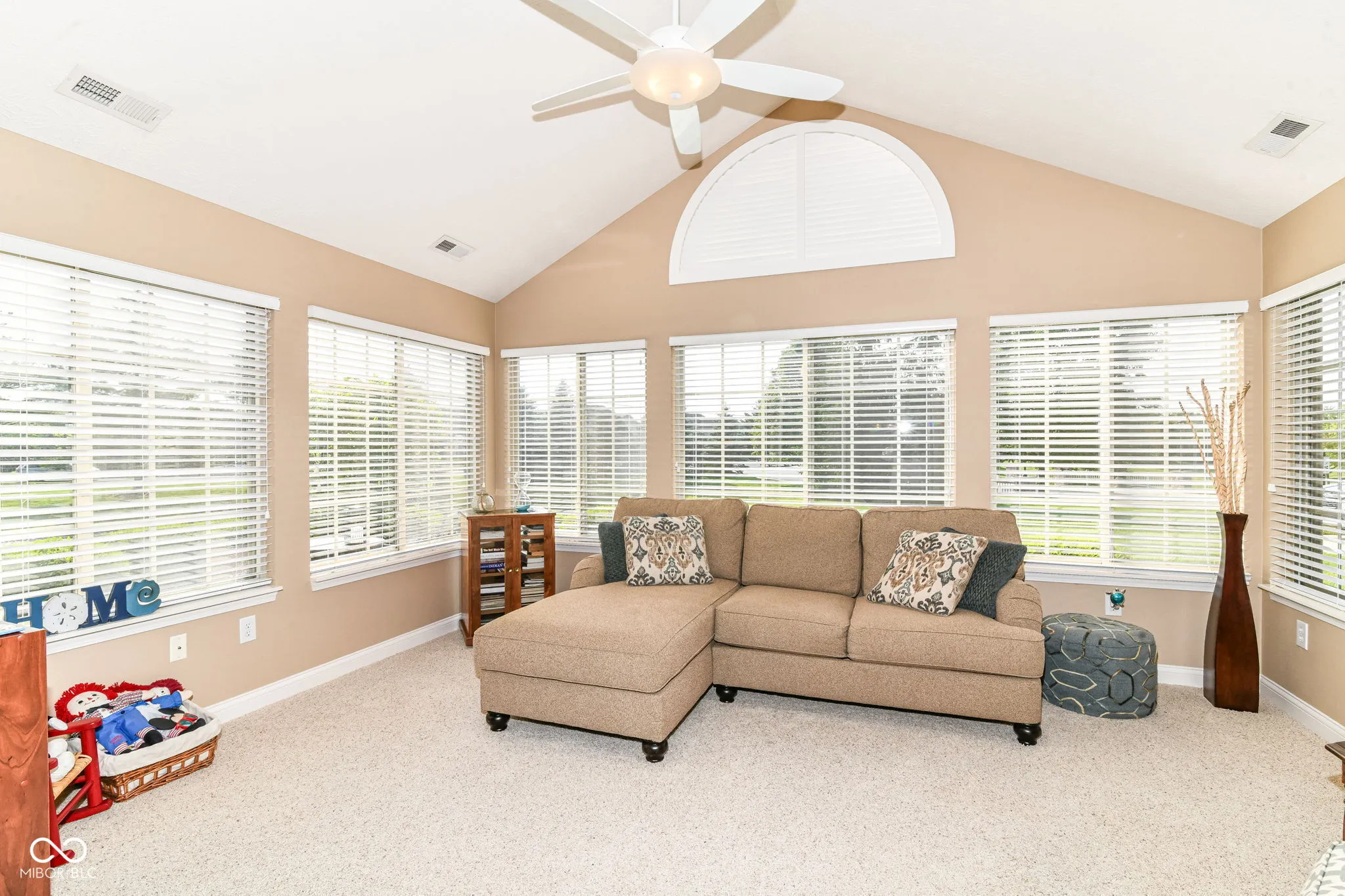 McCordsville, Indiana 46055, United States, 2 Bedrooms Bedrooms, ,2 BathroomsBathrooms,Residential,Active,143883