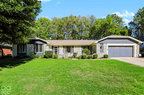 Photo of 1750 Sandhill Road, Indianapolis, IN 46217 (MLS # 22129355)
