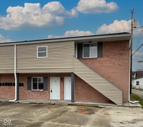 Photo for 135 W Hendricks Street 8