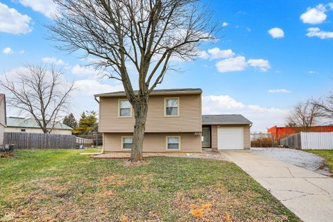 Photo of 5218 Padre Lane, Indianapolis, IN 46237 (MLS # 22076562)