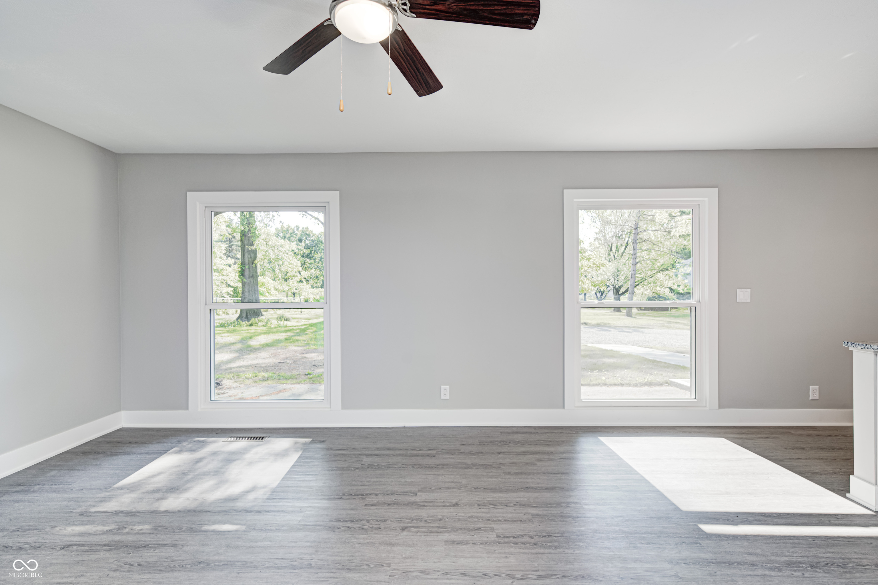 496 N County Road 325 W