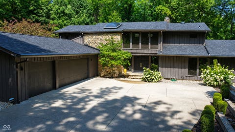 Photo of 12043 Hampton Court, Carmel, IN 46033 (MLS # 22116568)