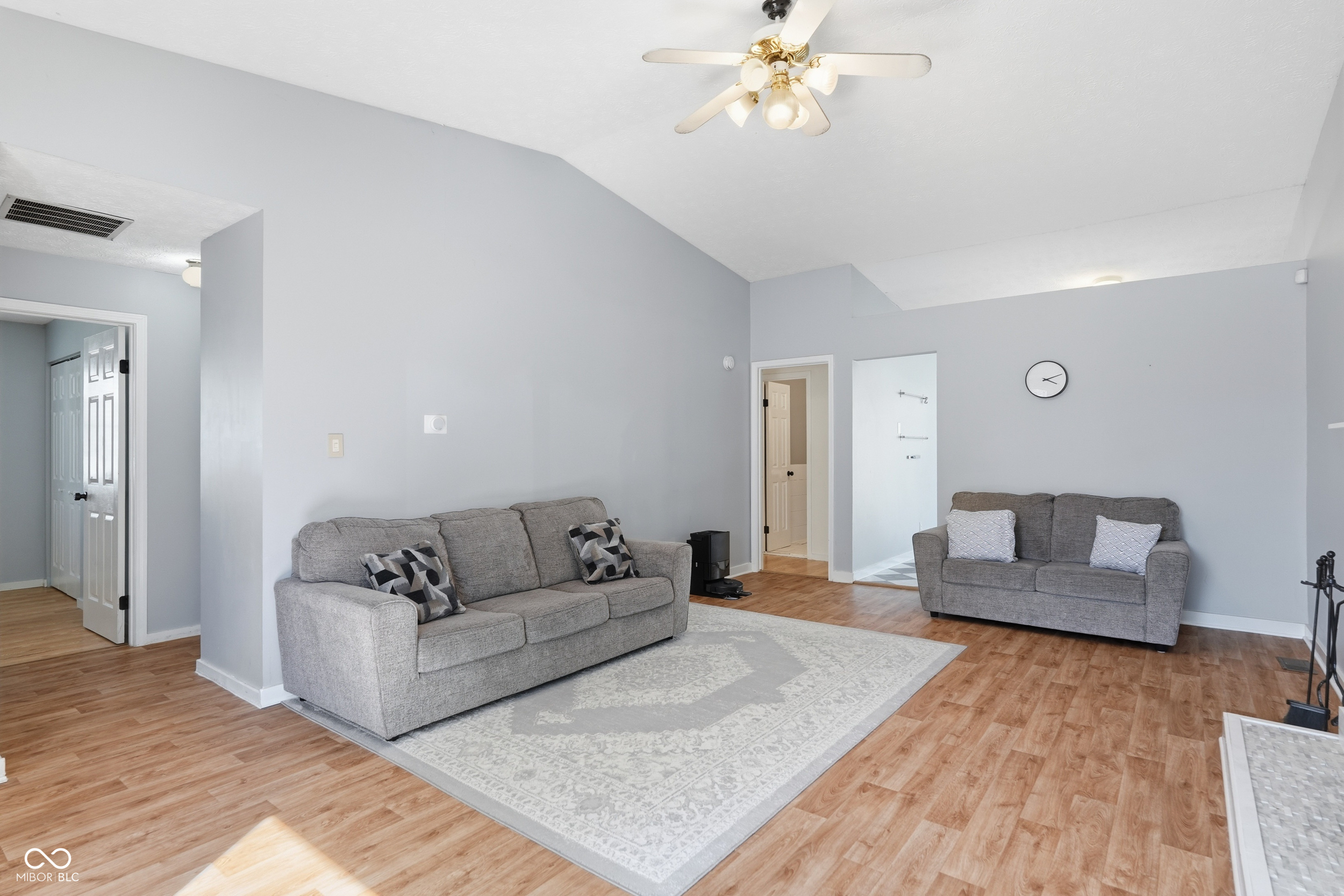 652 Southridge Court