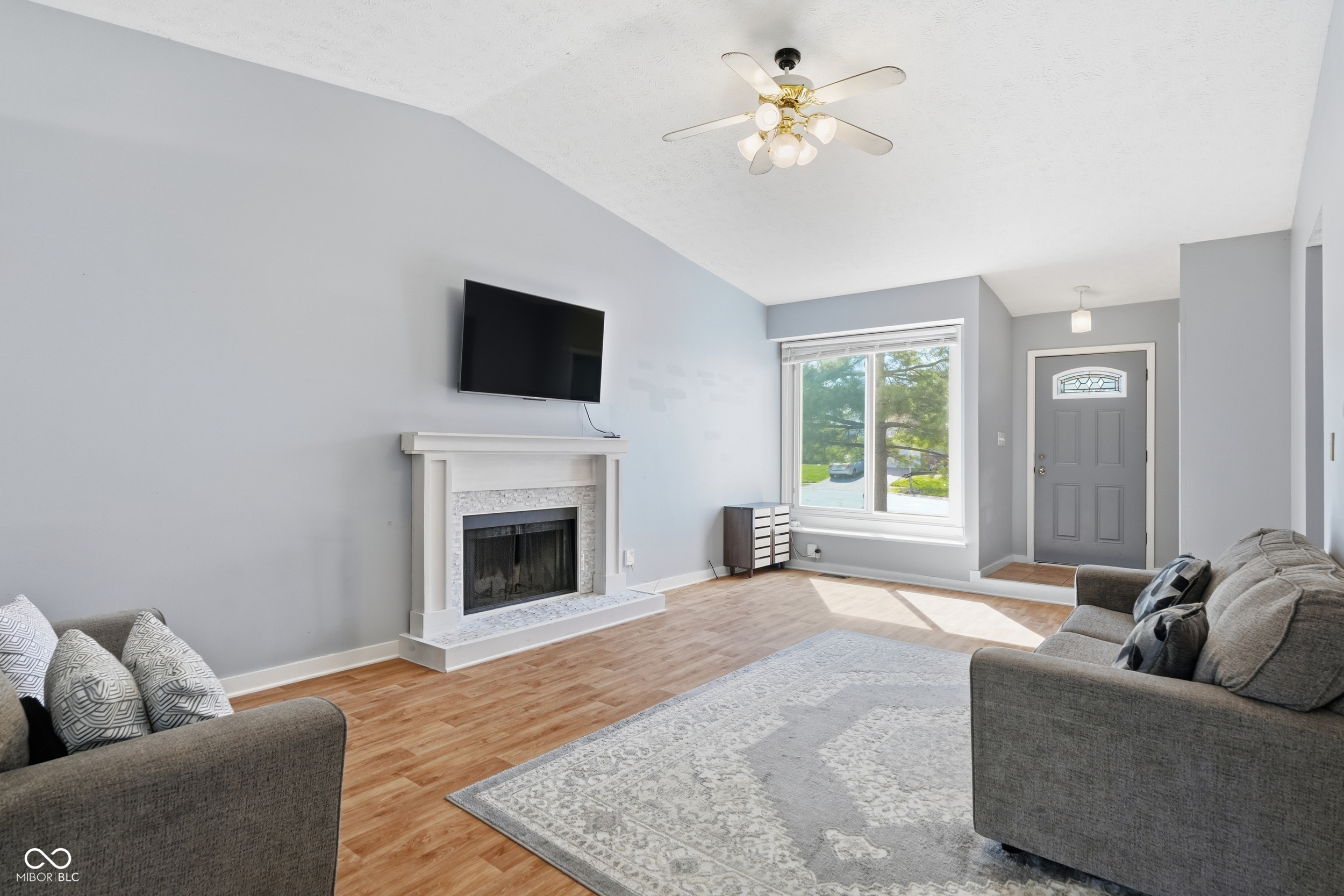 652 Southridge Court