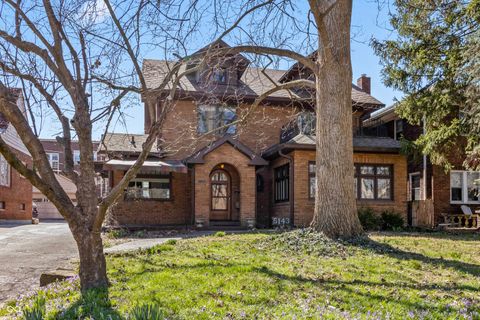 Photo of 5143 E Pleasant Run Parkway South Drive, Indianapolis, IN 46219 (MLS # 22090965)