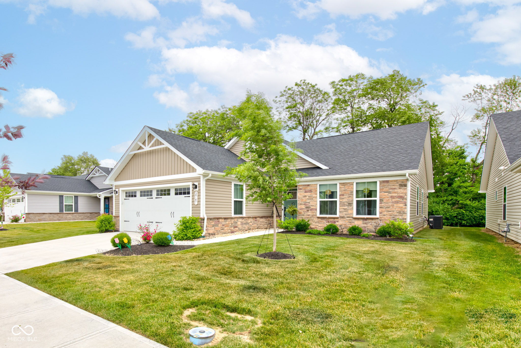 2747 Stonebridge Drive