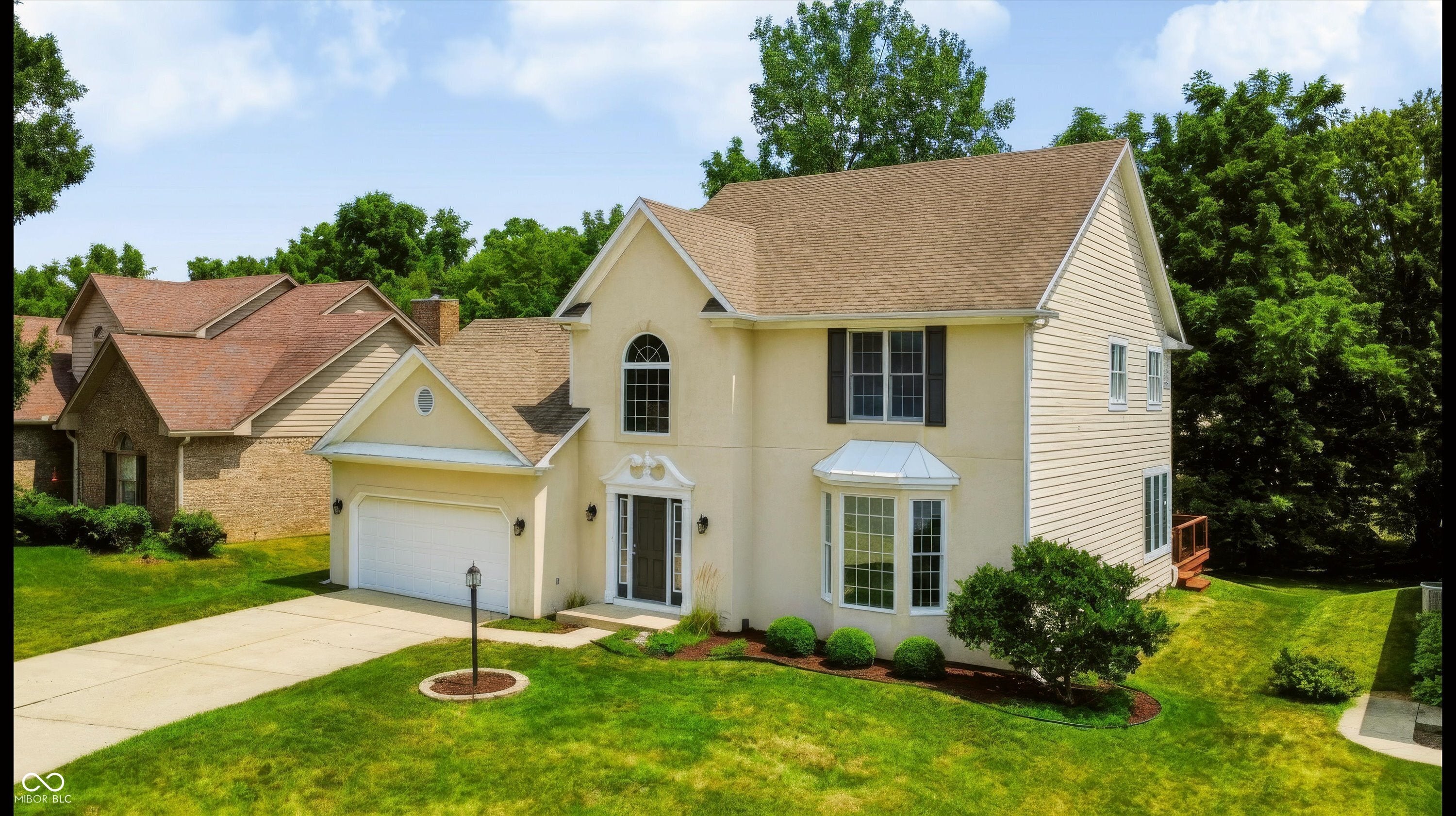 32 Oakmont Drive