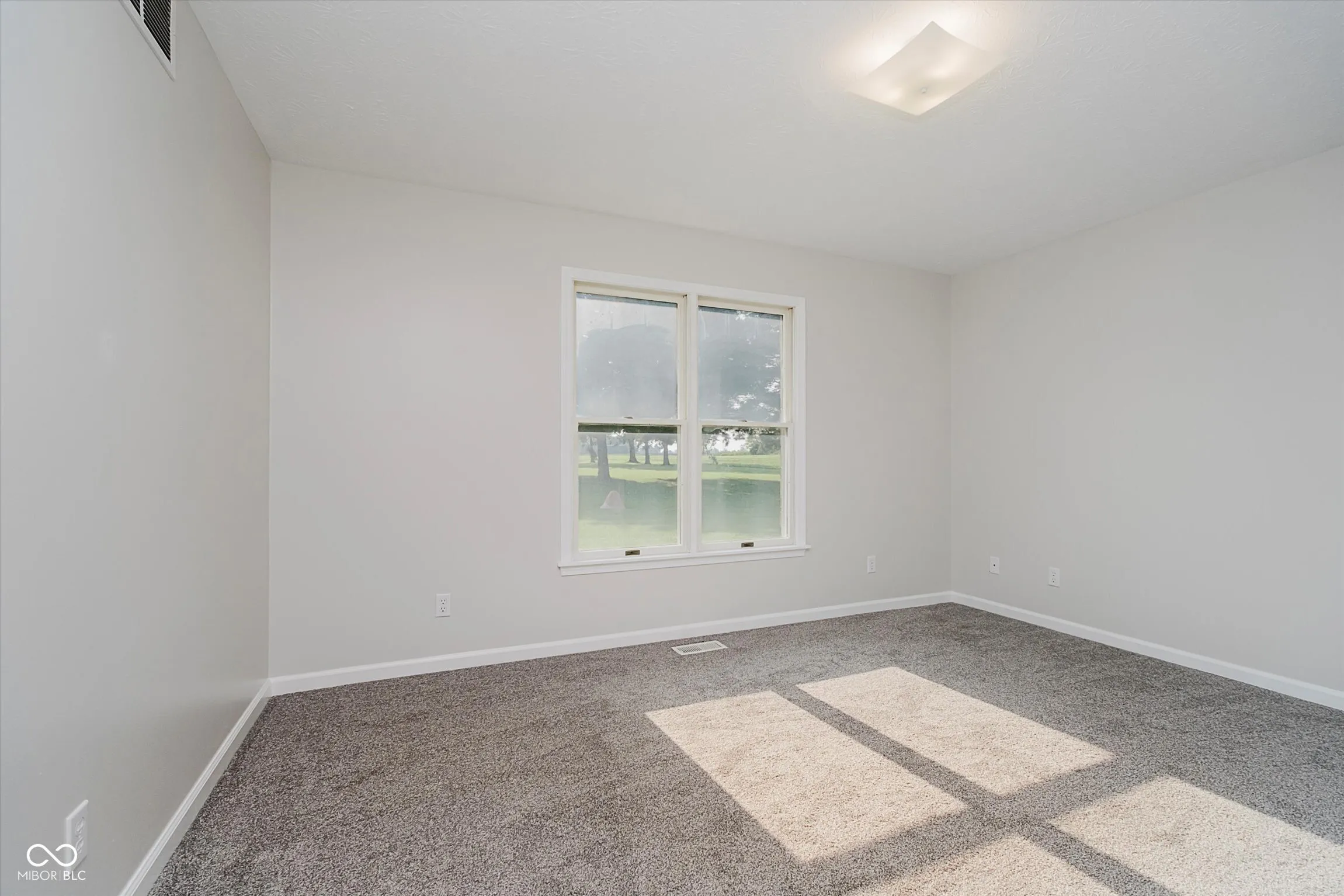 Lebanon, Indiana 46052, United States, 3 Bedrooms Bedrooms, ,2 BathroomsBathrooms,Residential,Active,161801