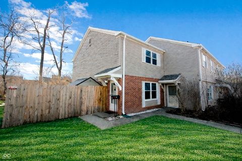 Photo of 7469 Woodshire Place #7469, Indianapolis, IN 46217 (MLS # 22079478)