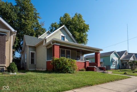 Photo of 422 Orange Street, Indianapolis, IN 46225 (MLS # 22121165)