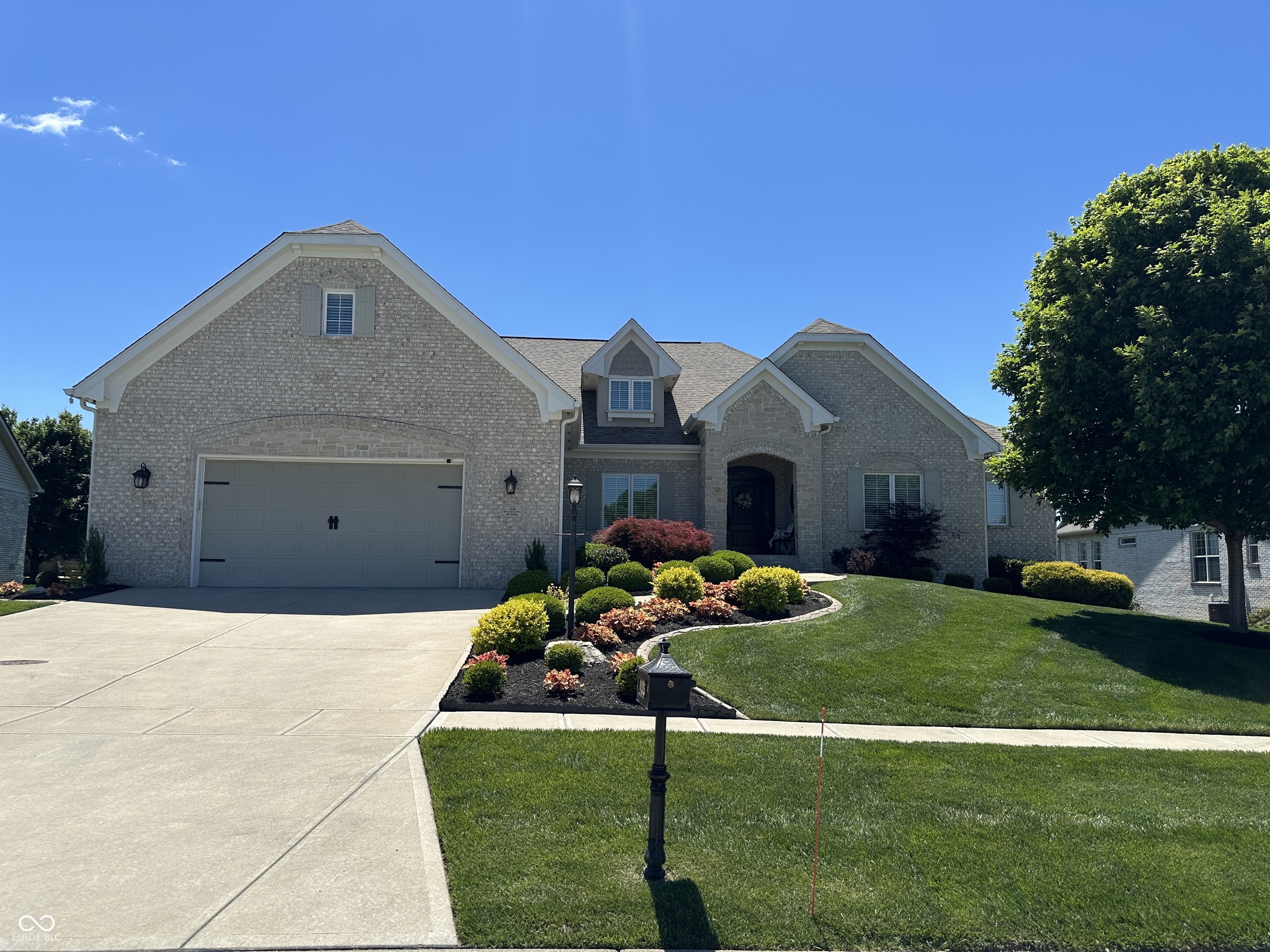1135 Wyndham Way