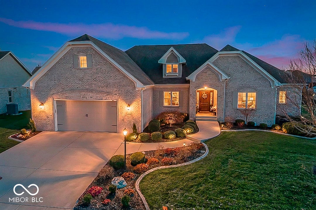 1135 Wyndham Way