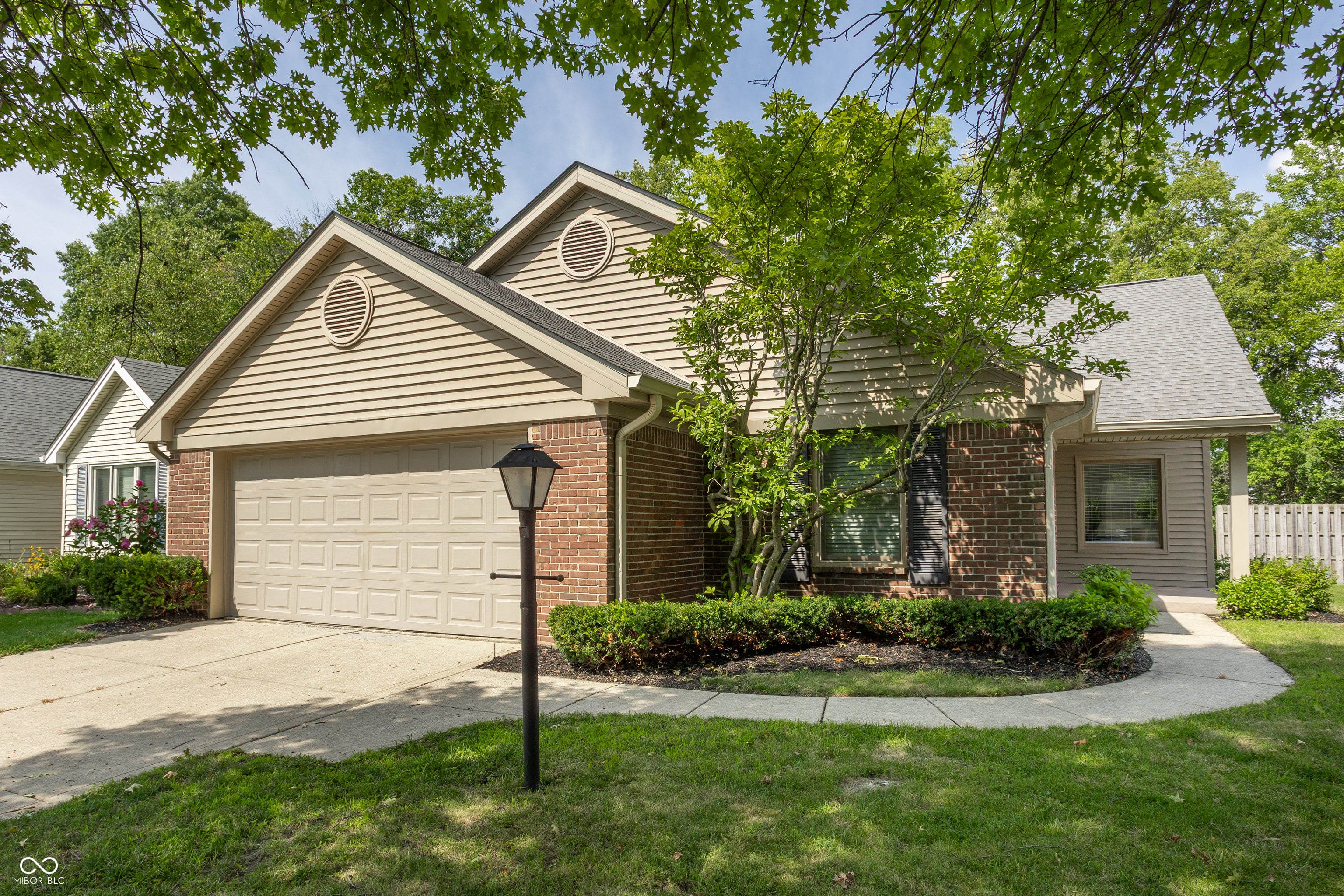 8752 Saddle Court