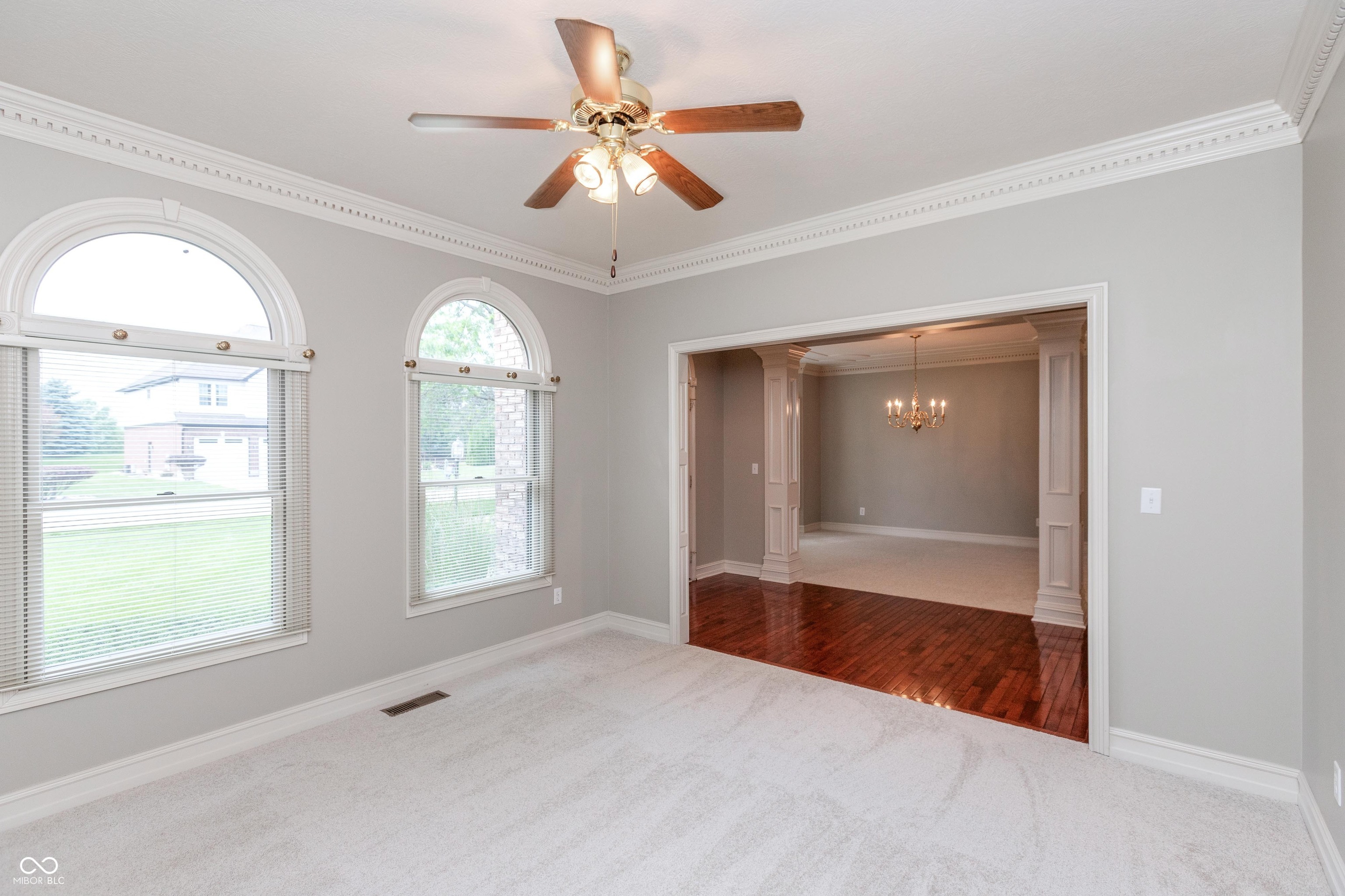 725 Ridge Gate Drive