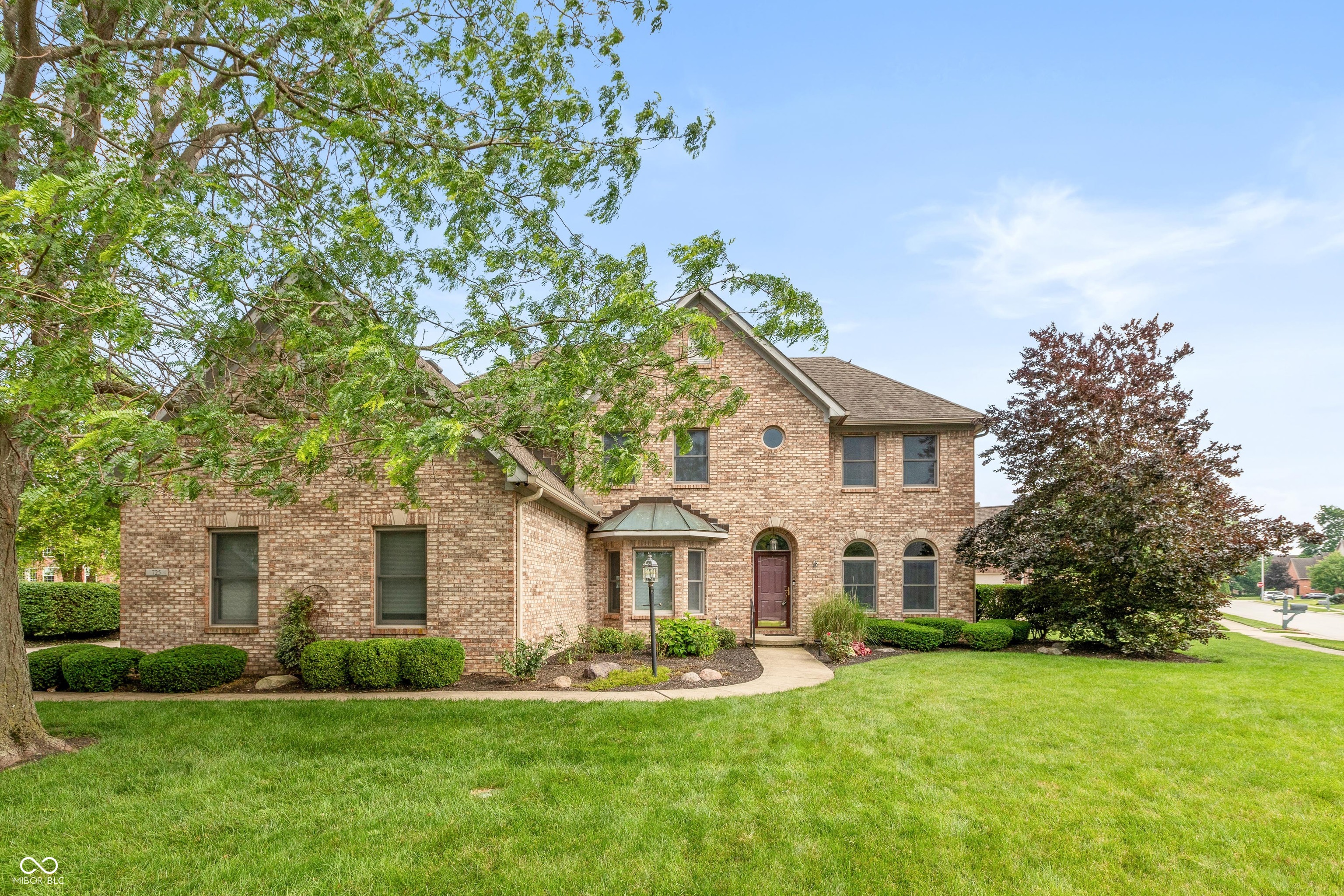 725 Ridge Gate Drive