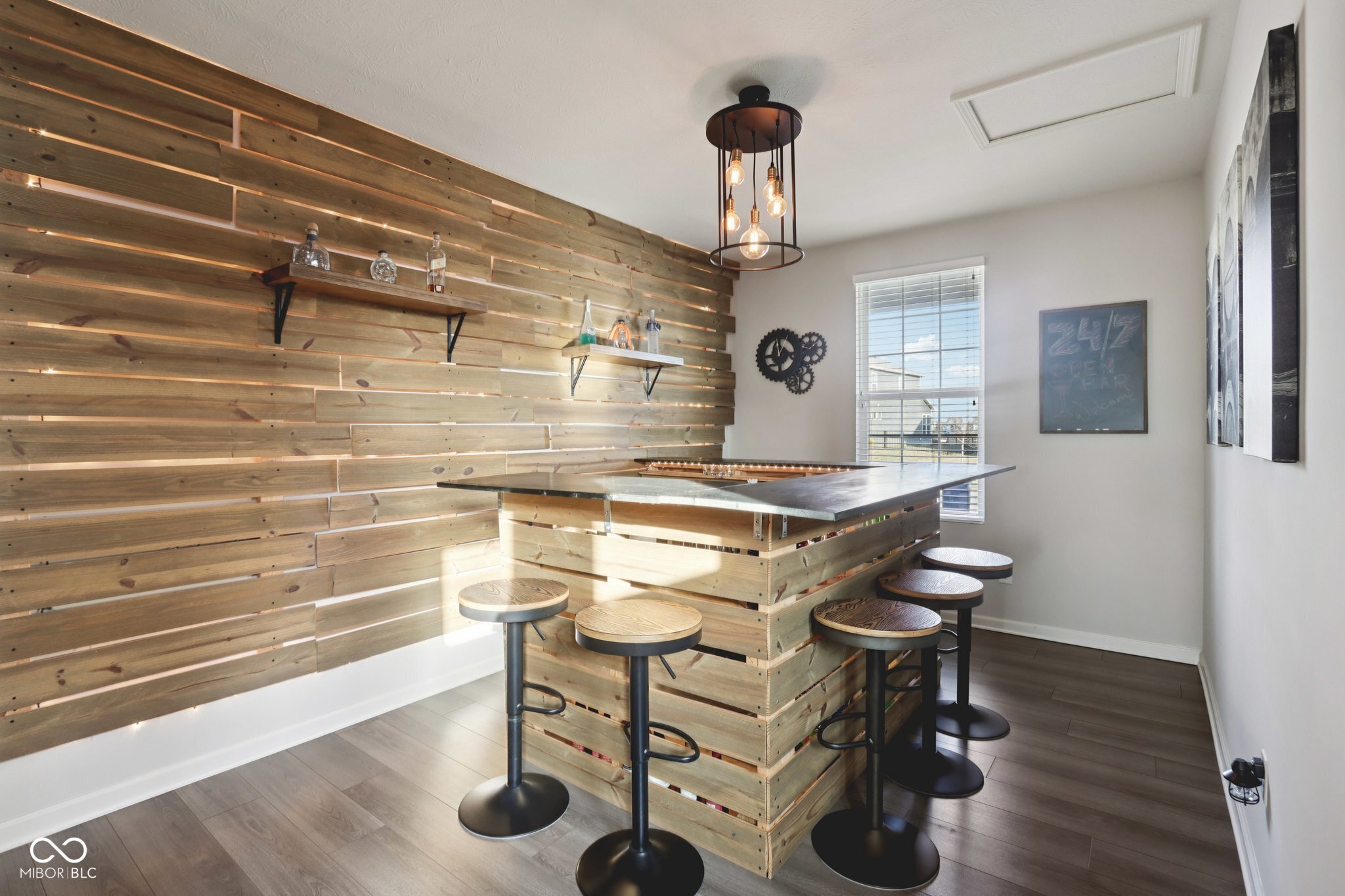 15437 Eastpark Circle W