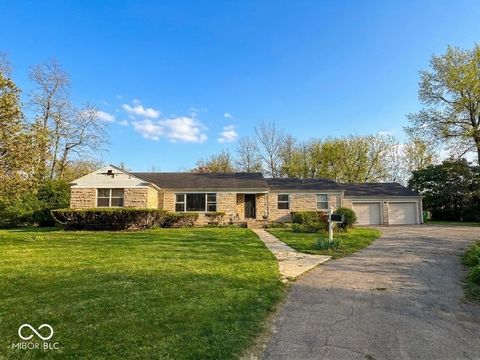 Photo of 3895 Forest Manor Avenue, Indianapolis, IN 46226 (MLS # 22096326)