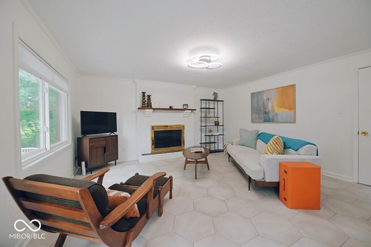 13165 Allisonville Road