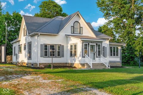 516 Howard Avenue Rockville IN 47872