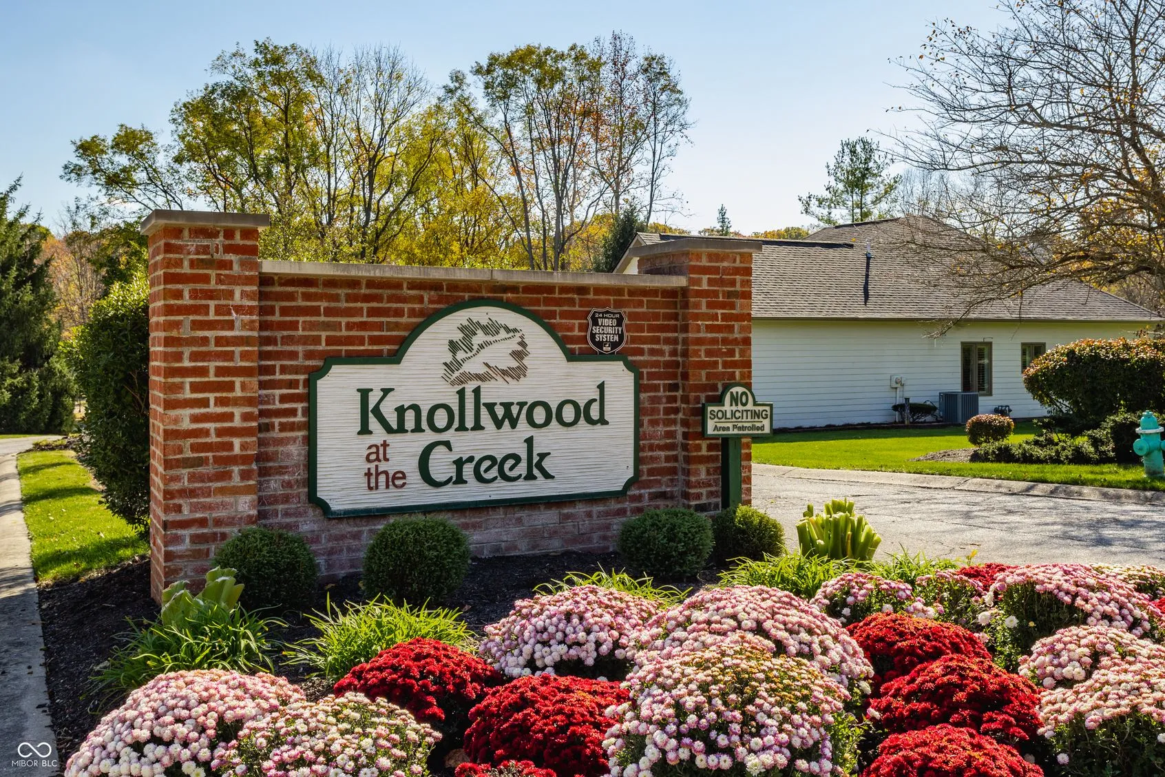 Indianapolis, Indiana 46256, United States, 3 Bedrooms Bedrooms, ,3 BathroomsBathrooms,Residential,Active,239002