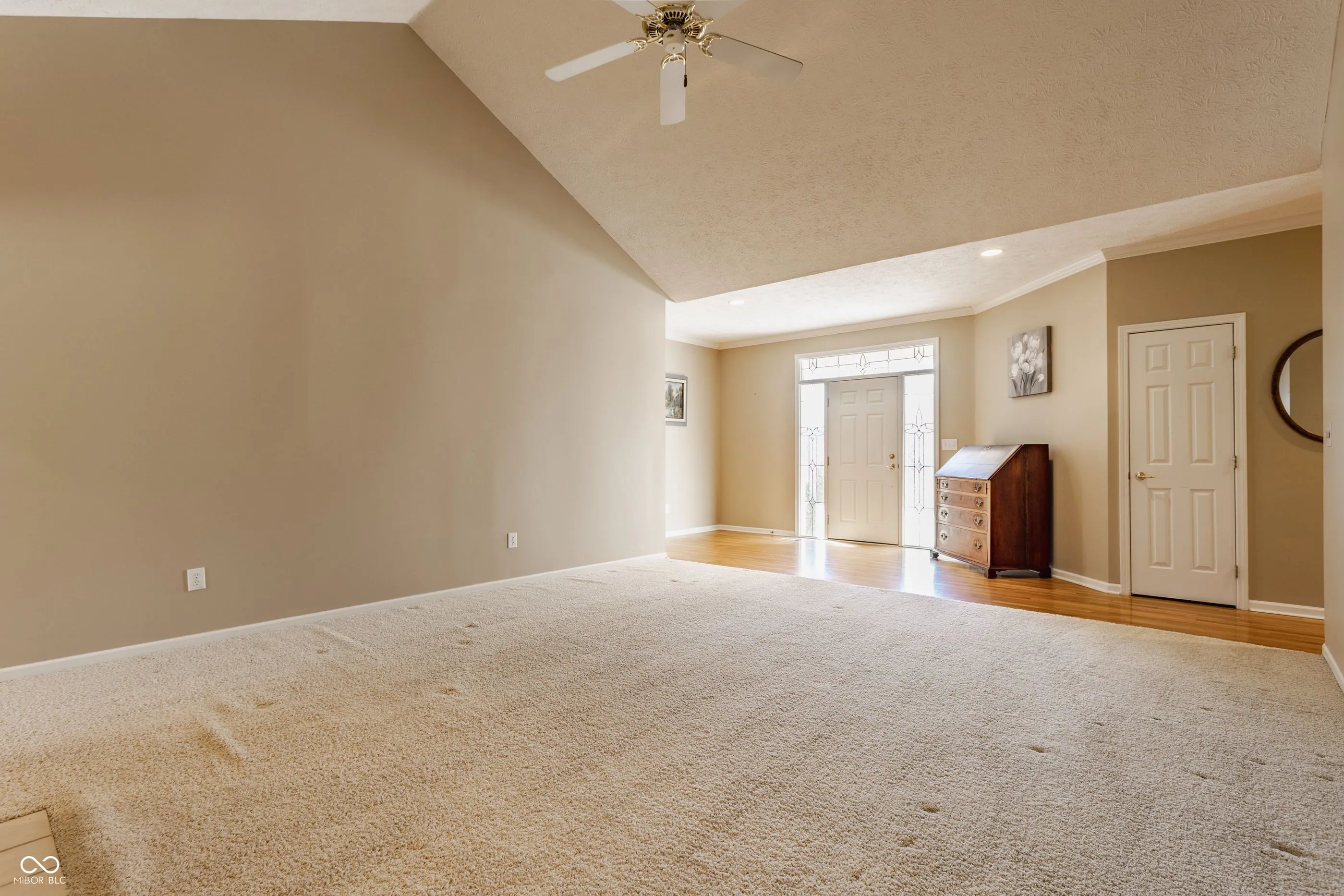 Indianapolis, Indiana 46256, United States, 3 Bedrooms Bedrooms, ,3 BathroomsBathrooms,Residential,Active,239002