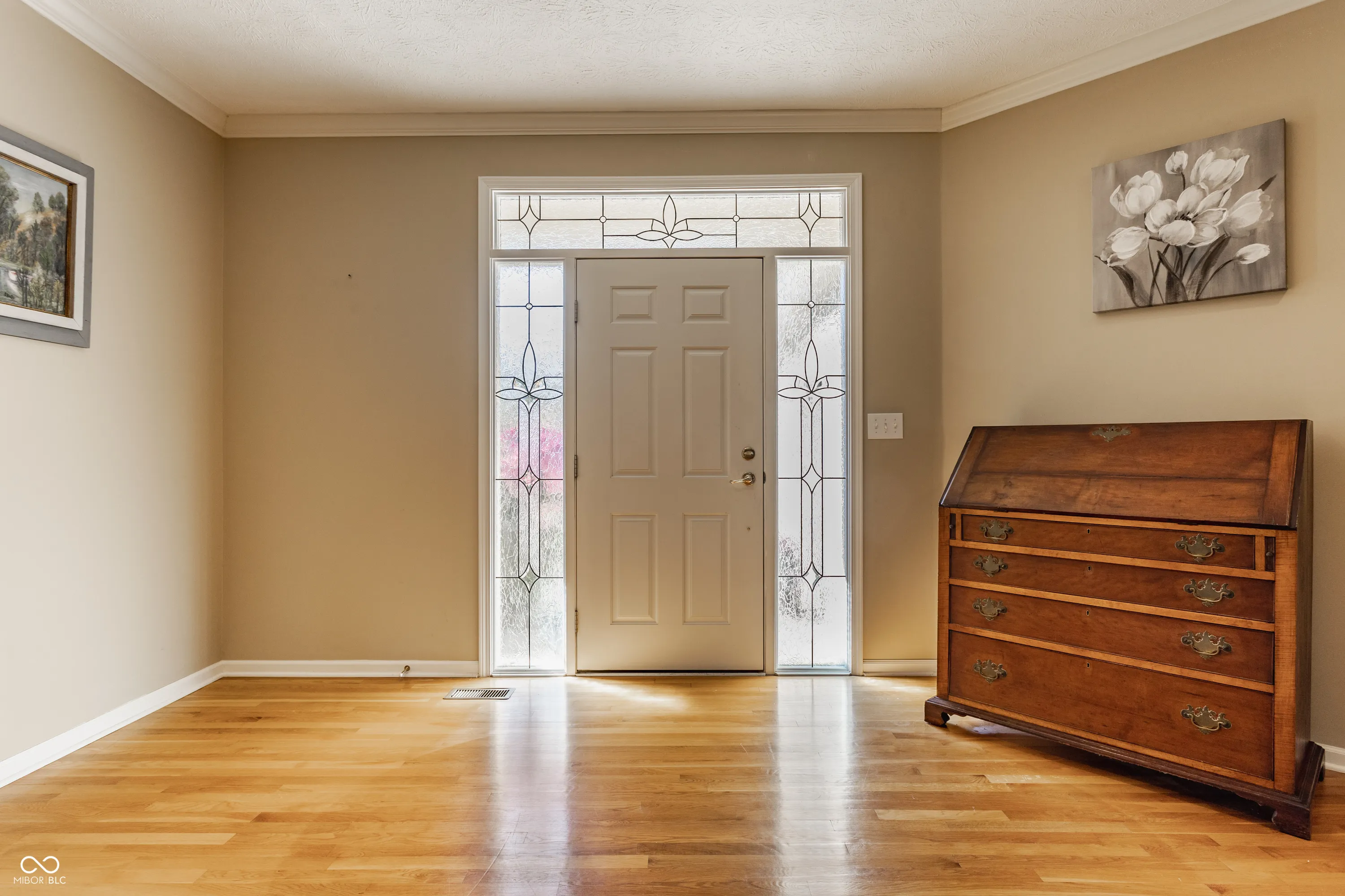 Indianapolis, Indiana 46256, United States, 3 Bedrooms Bedrooms, ,3 BathroomsBathrooms,Residential,Active,239002