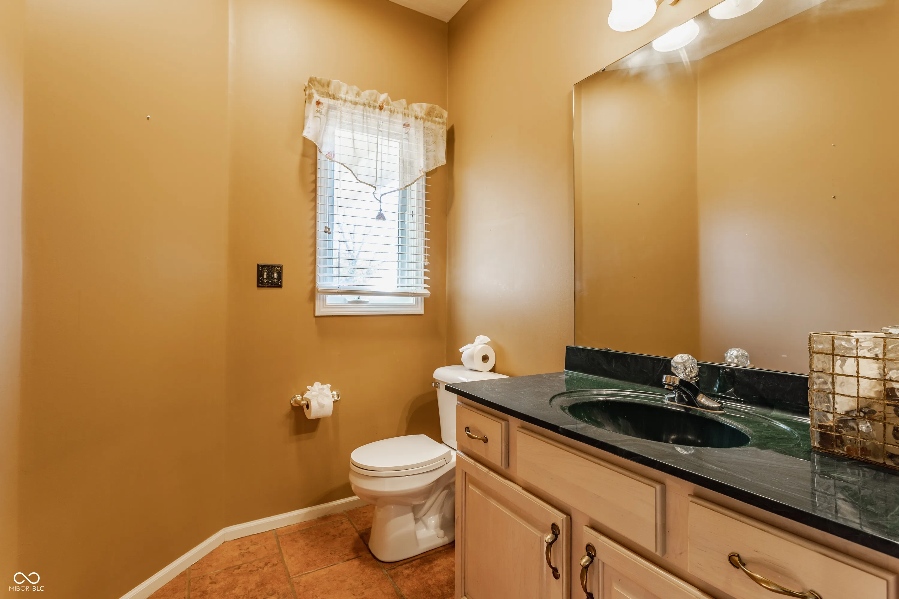 Indianapolis, Indiana 46256, United States, 3 Bedrooms Bedrooms, ,3 BathroomsBathrooms,Residential,Active,239002