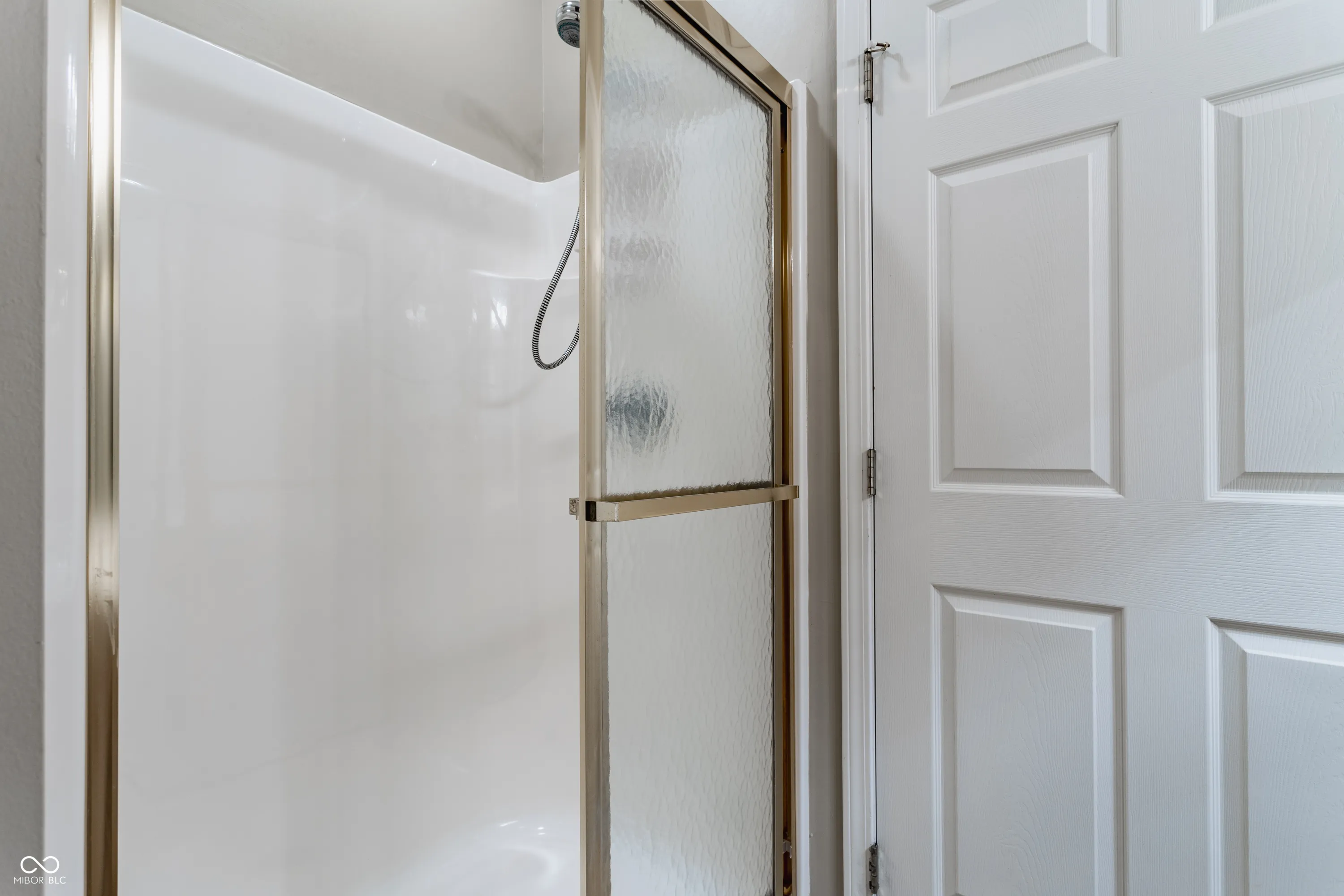 Indianapolis, Indiana 46256, United States, 3 Bedrooms Bedrooms, ,3 BathroomsBathrooms,Residential,Active,239002