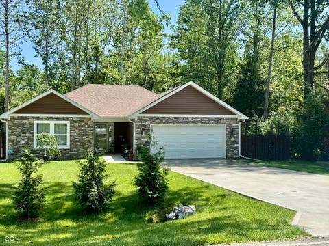 Photo of 640 Mill Springs, Coatesville, IN 46121 (MLS # 22107758)
