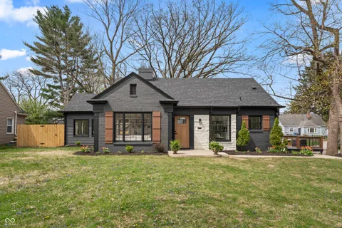 5954 Crestview Avenue, Indianapolis, IN 46220 - MLS#: 22033040