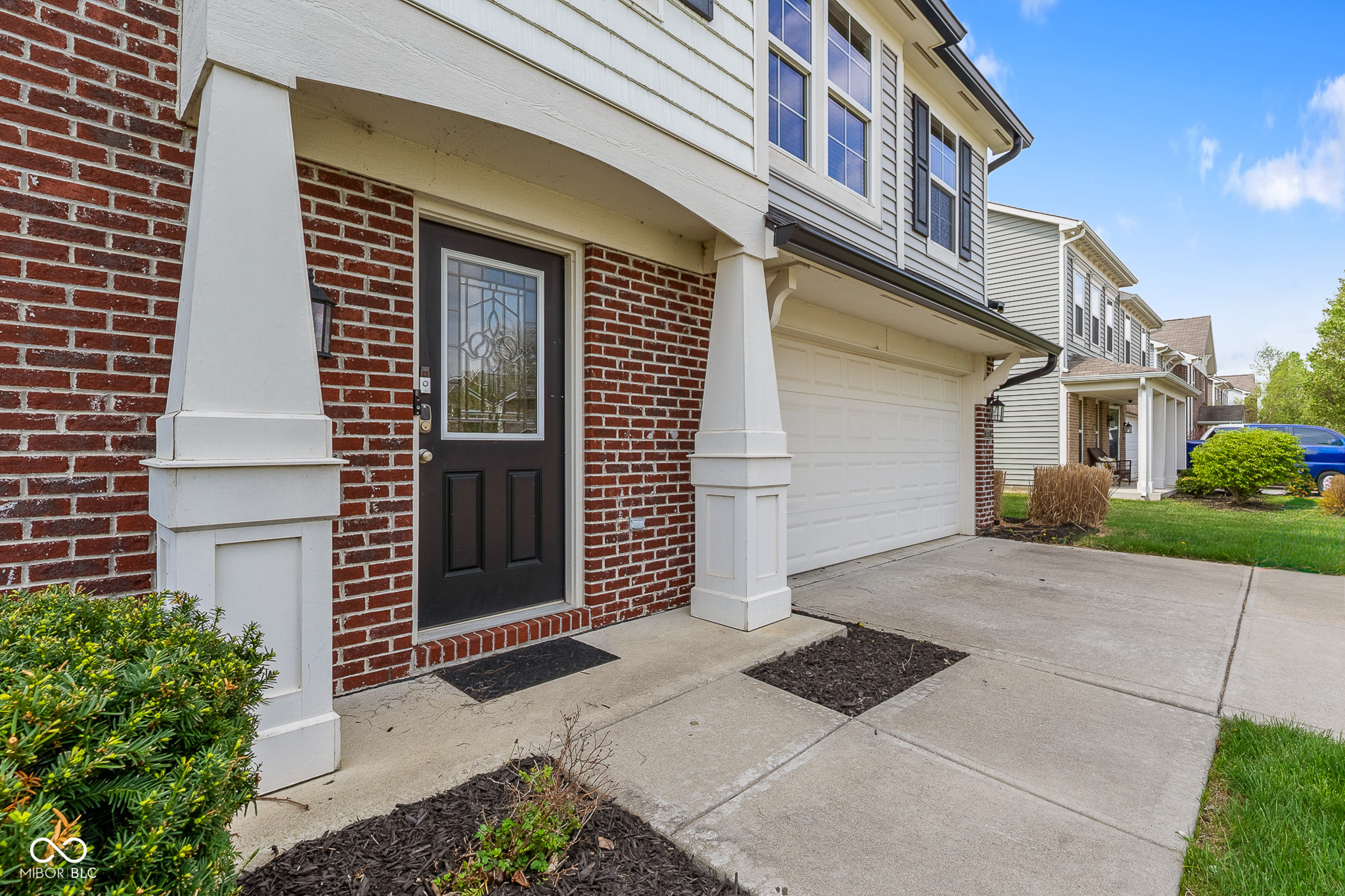 5571 W Woodhaven Drive
