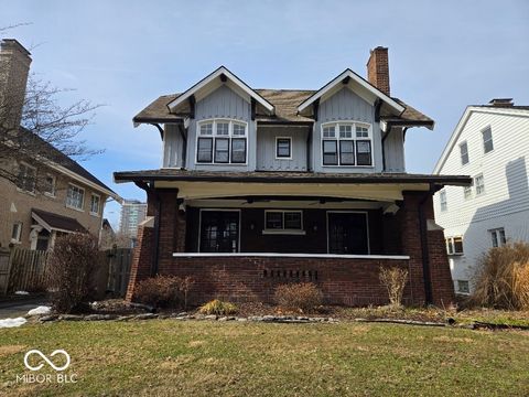Photo of 3848 Washington Boulevard, Indianapolis, IN 46205 (MLS # 22090369)