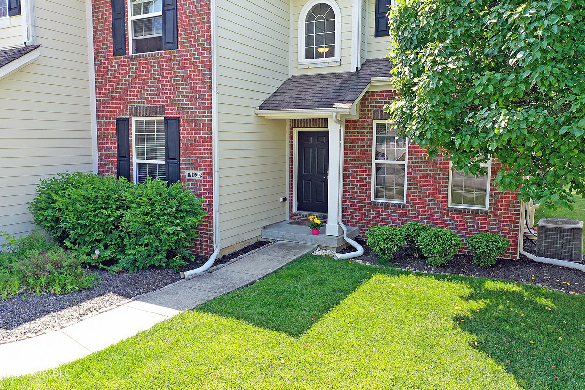 13893 Oak Haven Drive