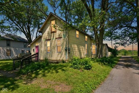 1579 Hannibal Street Noblesville IN 46060