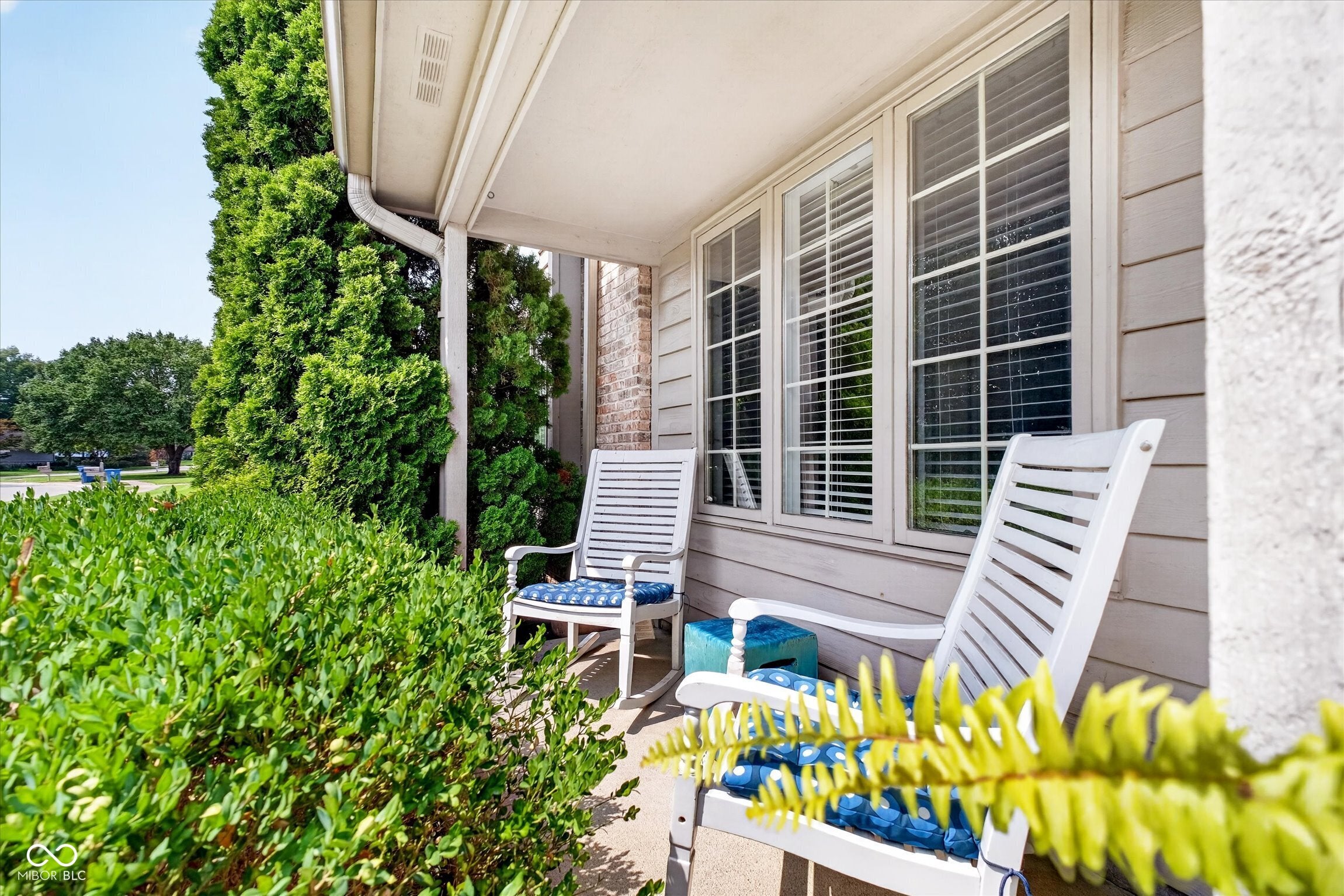 762 Woodview North Drive